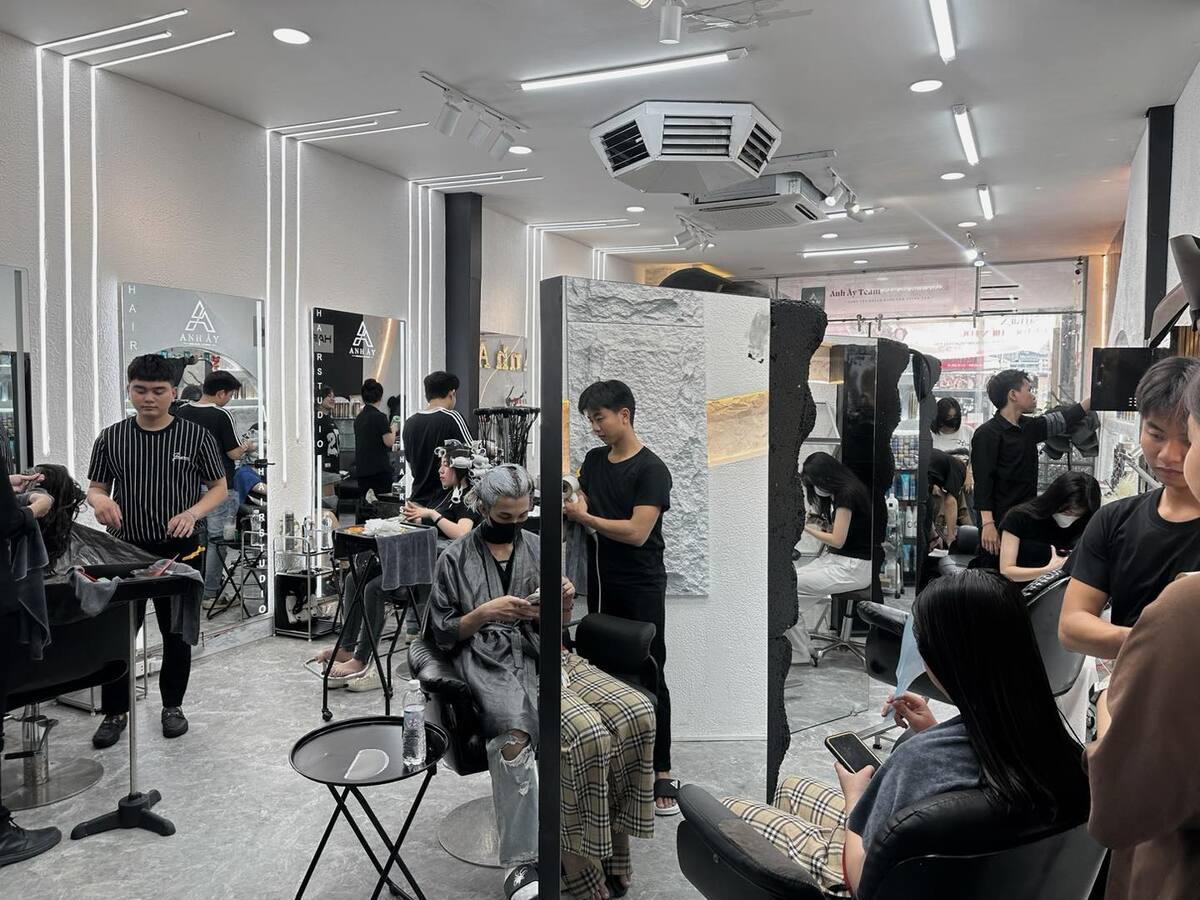 Anh Ây Hair Studio