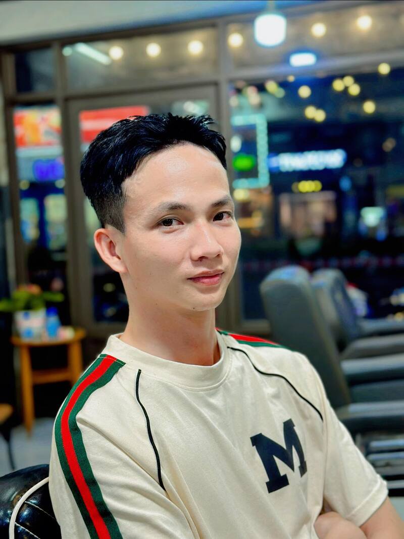 GIANG BAC BARBERSHOP & HAIR CARE