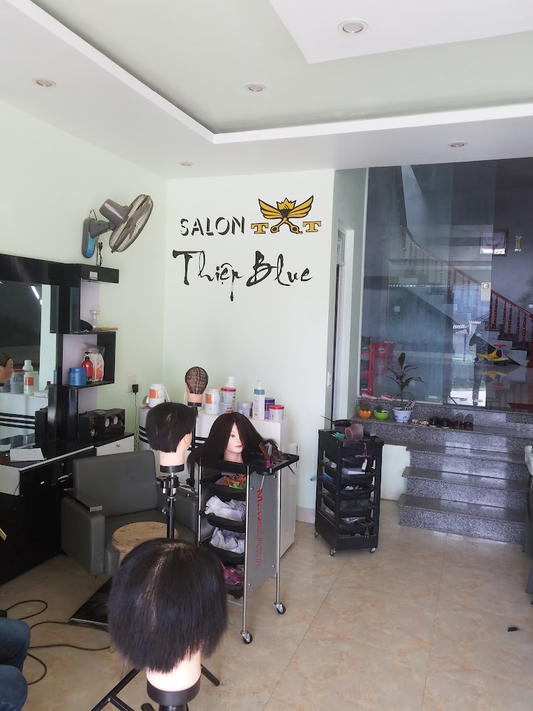 Tiệm cắt tóc nữ đẹp ở Yên Bái - Hair Salon Thiệp Blue