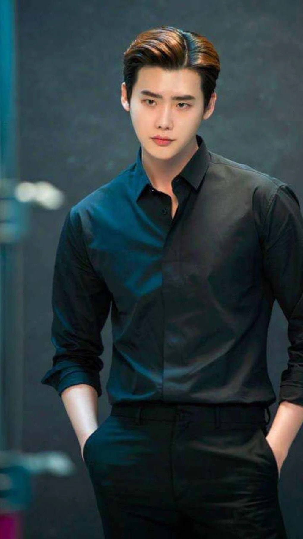 Kiểu tóc Slick Back Lee Jong Suk