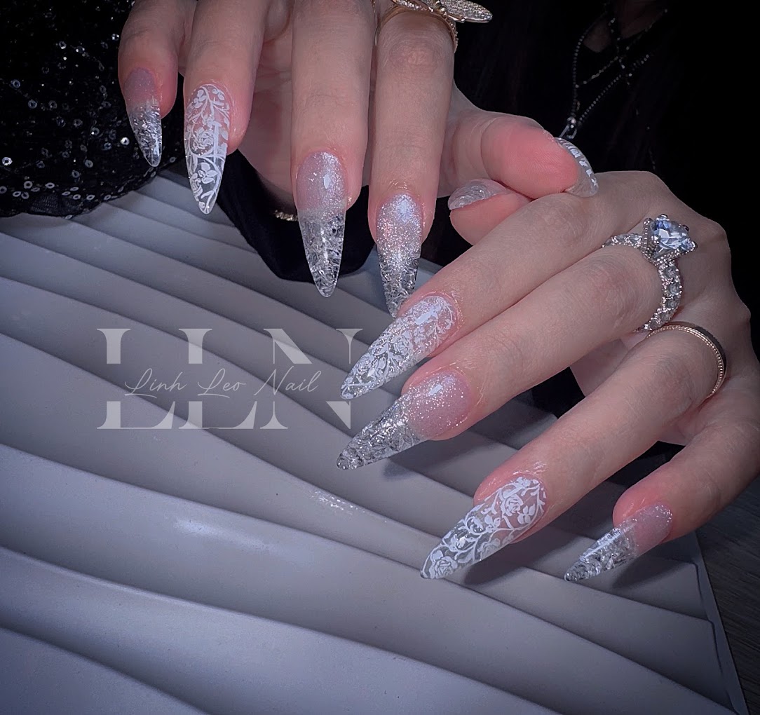 Tiệm làm nails ở Huế 