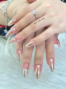 tiệm nails phường chợ quán